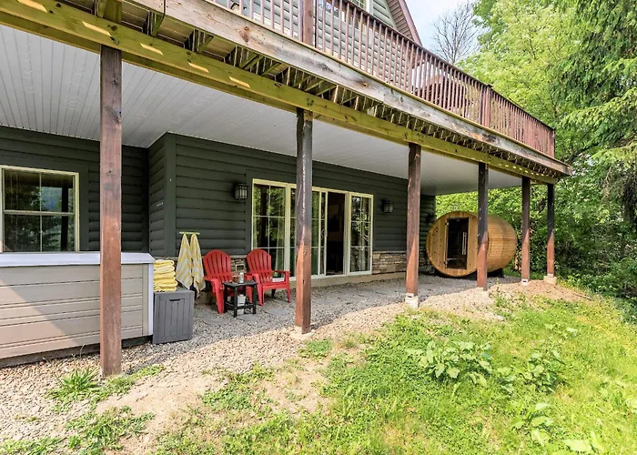 Gorgeous 5 Bdr With Hot Tub - Walk To Holi-Mont!
