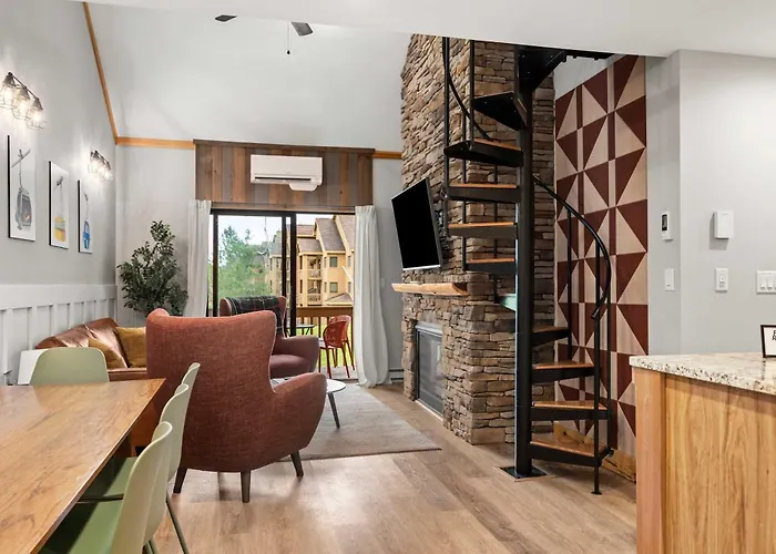 Renovated Ski In Out Condo King Bed Patio Grill